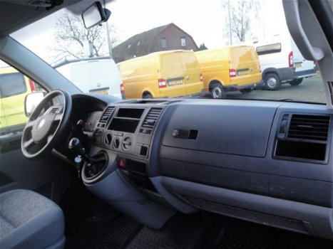 Volkswagen Transporter - 1.9 TDI 75KW 102PK DC DUBBELE CABINE MARGE AIRCO/ TREKHAAK/ PARK - 1