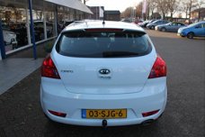 Kia Pro cee'd - 1.4 CVVT Navigator Plus Pack