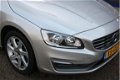 Volvo V60 - 1.6 D2 R-Design - 1 - Thumbnail