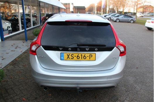 Volvo V60 - 1.6 D2 R-Design - 1