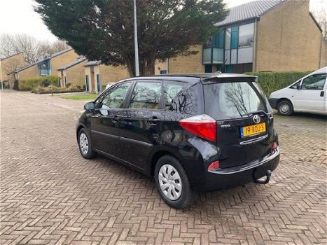 Toyota Verso S - 1.3 VVT-i Aspiration AUTOMAAT / 84.000 NAP / Navigatie / Mooie en nette auto - 1