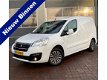 Peugeot Partner - 120 1.6 BlueHDi 100 L1 Première S&S 3-pers airco, cruise control, pakeer sensoren, - 1 - Thumbnail