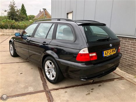 BMW 3-serie Touring - 318i Executive - 1