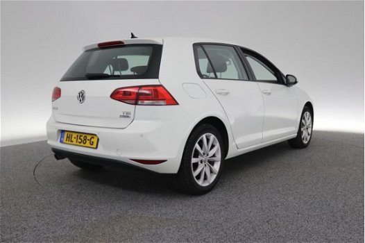 Volkswagen Golf - 1.2 TSI 110 PK Highline NAVI / CLIMA / CAMERA / CRUISE - 1