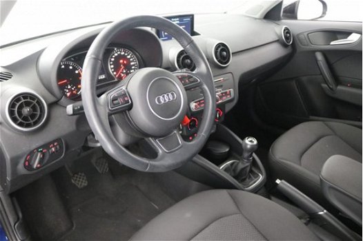 Audi A1 Sportback - 1.0 TFSi 95 pk Adrenalin / S Line exterieur / 17