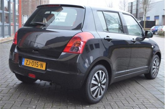 Suzuki Swift - 1.3 Comfort - 1