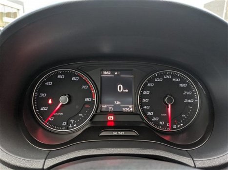 Seat Ibiza - 1.0 TSI 95PK Style Connect | Parkeersensoren | Navigatie | Full link | Cruise control | - 1