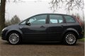 Ford C-Max - 1.8-16V Titanium | Clima | Cruise | Panorama | PDC | NAP | - 1 - Thumbnail