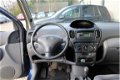 Toyota Yaris Verso - 1.3-16V VVT-i Sol - 1 - Thumbnail