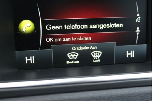 Volvo V40 - 2.0 D4 Summum Leer Elec.stoel Business - 1