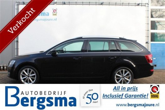 Skoda Octavia Combi - - 1.6 TDI Elegance DSG PANO XENON 1.6 TDI Elegance DSG - 1