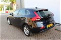 Volvo V40 - - 2.0 120/180PK AUTOMAAT ✅ | DAB+ | NAVI | ELEK STOEL 2.0 D2 AUTOMAAT - 1 - Thumbnail