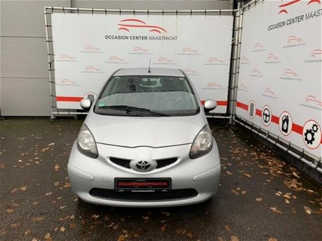 Toyota Aygo - 1.0-12V Cool - 1