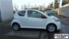 Toyota Aygo - 1.0 12v VVT-i Aspiration - 1 - Thumbnail