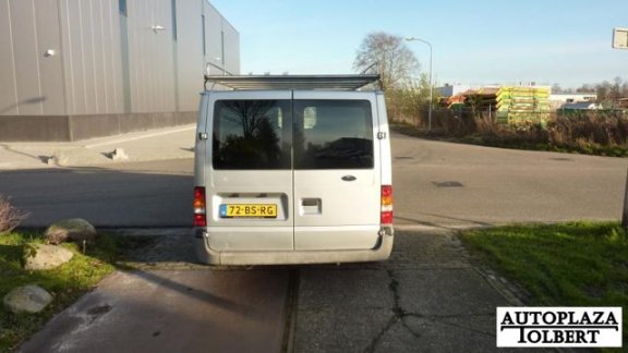 Ford Transit - 260S FD VAN 85 LR4.23 - 1