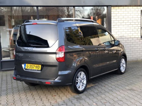 Ford Tourneo Courier - Titanium Stoelverw, PDC, Clima, Bovag Gar - 1