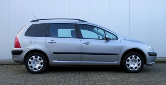 Peugeot 307 Break - 2.0 HDi XS / Airco / Trekhaak / INRUILKOOPJE - 1