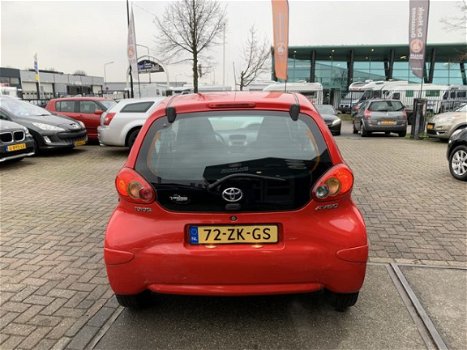 Toyota Aygo - 1.0-12V Stuurbekr. NL Auto Apk 09-20 - 1