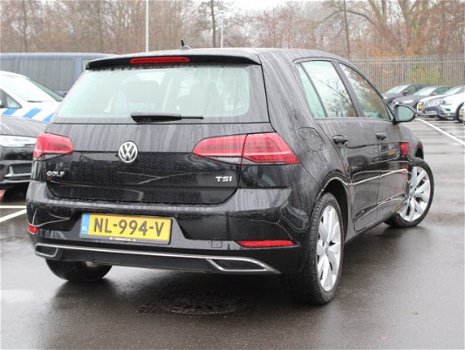 Volkswagen Golf - 1.0 TSI 110pk DSG Highline Executive - 1