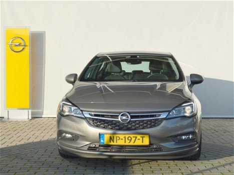 Opel Astra - 1.4 Innovation 150 pk Navigatie / Trekhaak / Half leer / Climate control / 1e Eigenaar - 1