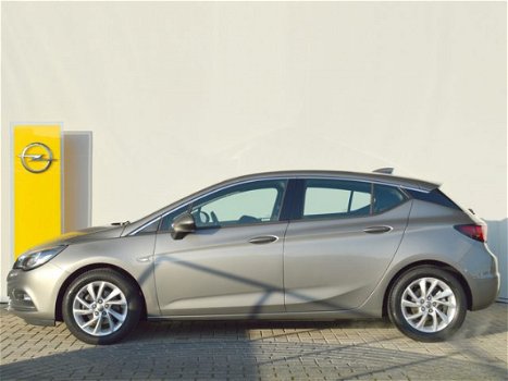 Opel Astra - 1.4 Innovation 150 pk Navigatie / Trekhaak / Half leer / Climate control / 1e Eigenaar - 1