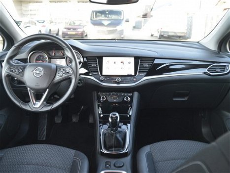 Opel Astra - 1.4 Innovation 150 pk Navigatie / Trekhaak / Half leer / Climate control / 1e Eigenaar - 1