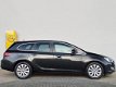 Opel Astra Sports Tourer - 1.4 Turbo Cosmo 120 pk Navigatie / AGR comfortstoelen / Parkeersensoren / - 1 - Thumbnail