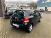 Toyota Yaris - 1.0 VVTi Acces / Airco / 5 Deurs / APK / - 1 - Thumbnail