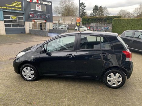 Toyota Yaris - 1.0 VVTi Acces / Airco / 5 Deurs / APK / - 1