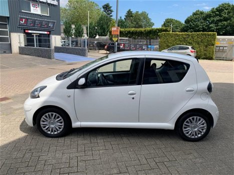 Toyota Aygo - 1.0-12V Cool / Airco / 5 Deurs / APK / - 1