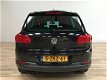 Volkswagen Tiguan - 2.0 TDI Sport&Style GROOT NAVI / STOELVERW / WEGKLAPBARE TREKHAAK / CLIMA / PARK - 1 - Thumbnail