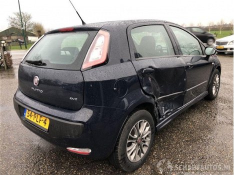 Fiat Punto Evo - 1.3d m-jet dynamic 5-drs - clima - cruise - lmv - navi - pdc - 56dkm nap - 1