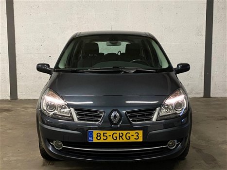 Renault Grand Scénic - 1.6-16V Business Line 7p. Navi, Clima, Panodak, Dealer Onderhouden - 1