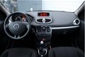 Renault Clio - 1.5 dCi Collection Airco/Cruise/Stuurbekrachtiging/Elek.Ramen/C.V./APK:8-12-2020 - 1 - Thumbnail