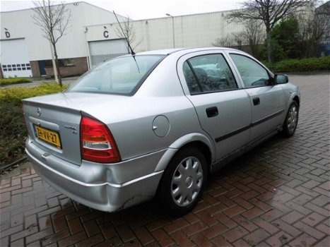 Opel Astra - 1.6 GL - 1