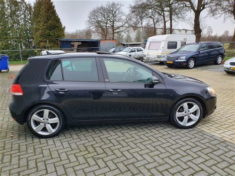 Volkswagen Golf - 1.6 TDI Trendline BlueMotion Prachtige en goed onderhouden Golf 6, In de Style uit - 1