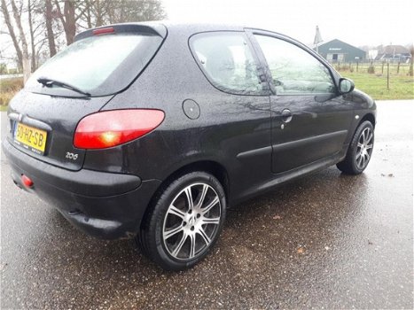 Peugeot 206 - 1.4 XR MET A.P.K. TOT SEPT 2020 ( AIRCO) - 1