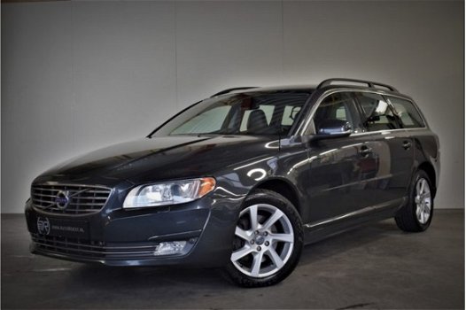 Volvo V70 - 2.0 D4 AWD Aut. Momentum NAVI/XENON/LEER/PDC V+A/STOELVERW - 1