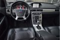 Volvo V70 - 2.0 D4 AWD Aut. Momentum NAVI/XENON/LEER/PDC V+A/STOELVERW - 1 - Thumbnail