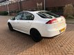 Renault Laguna - 1.5 dCi 110PK Executive PANODAK/NAVI/FULL OPTION'S/NWE APK - 1 - Thumbnail