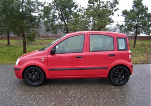 Fiat Panda - 1.2 Dynamic ..Abarth Look . Airco . LMV . Elec ramen - 1