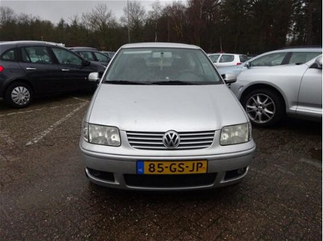 Volkswagen Polo - 1.4-16V Comfortline *apk:12-2020* stuurbekrachtiging - 1