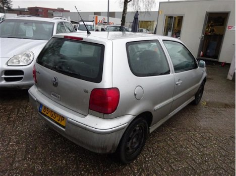 Volkswagen Polo - 1.4-16V Comfortline *apk:12-2020* stuurbekrachtiging - 1