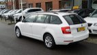 Skoda Octavia Combi - 1.2 TSI Greentech - 1 - Thumbnail