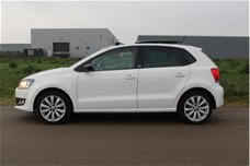 Volkswagen Polo - 1.2 TDI STYLE / PANO /ALCANTARA /REGENSENSOR