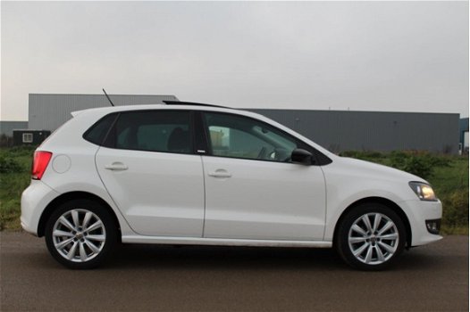 Volkswagen Polo - 1.2 TDI STYLE / PANO /ALCANTARA /REGENSENSOR - 1