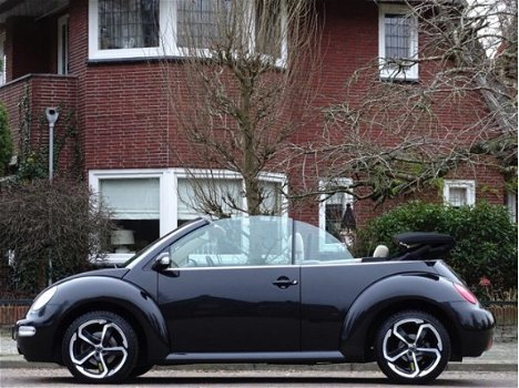 Volkswagen New Beetle Cabriolet - 1.6 FSI 102PK+ *NAP* + nieuwe APK - 1