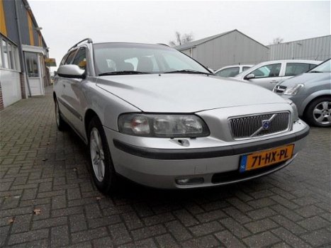 Volvo V70 - 2.4 D5 Comfort Line NETTE AUTO - 1