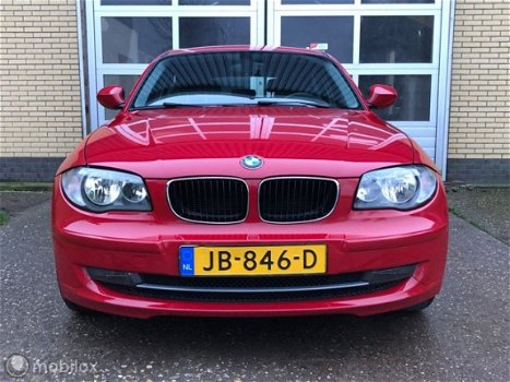 BMW 1-serie - 116i Business Line, Airco, 5 deurs, nette auto - 1