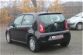 Volkswagen Up! - 1.0 high up APK 18-12-2021. CRUISE AIRCO PARKERSENSOR - 1 - Thumbnail